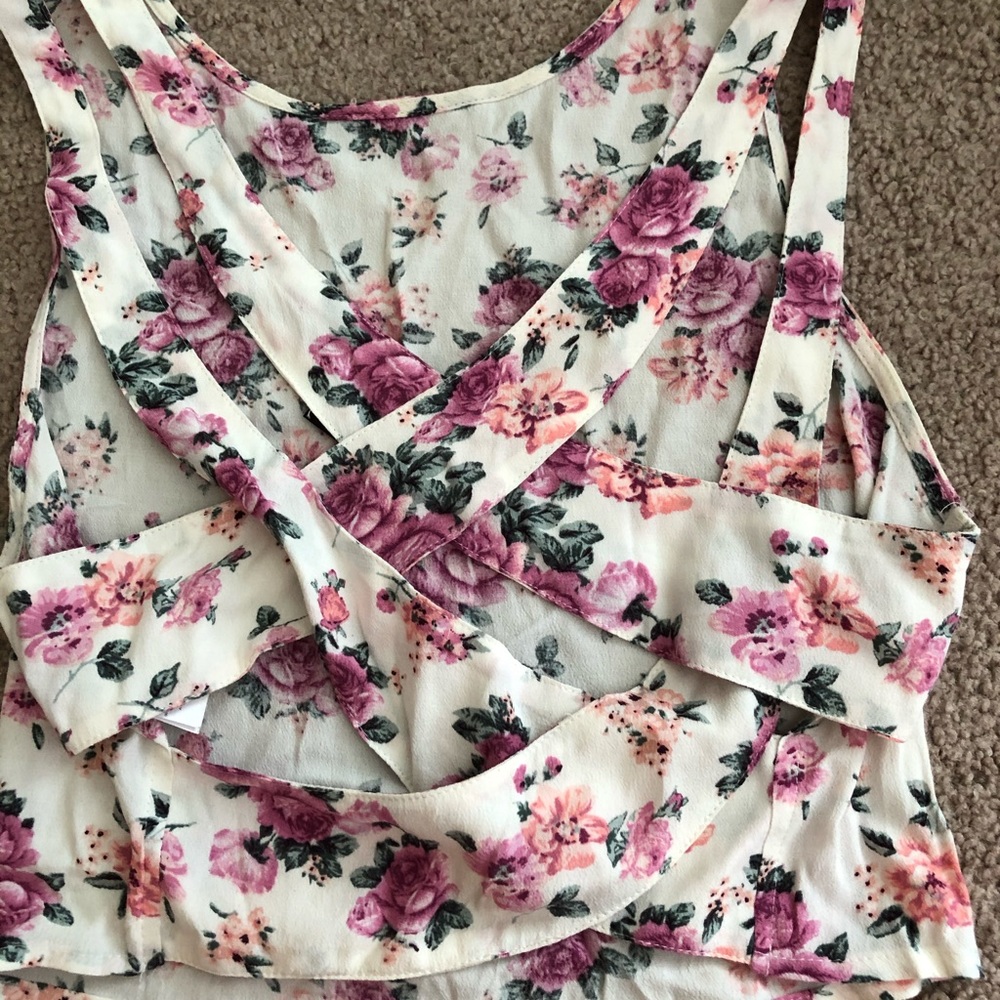 Crop top - Picture 4 of 4